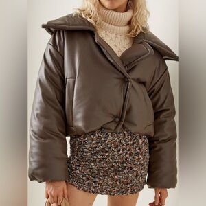 Nanushka Jamie Cropped Puffer Jacket Coat in Shiitake Brown Size M Vegan Leather